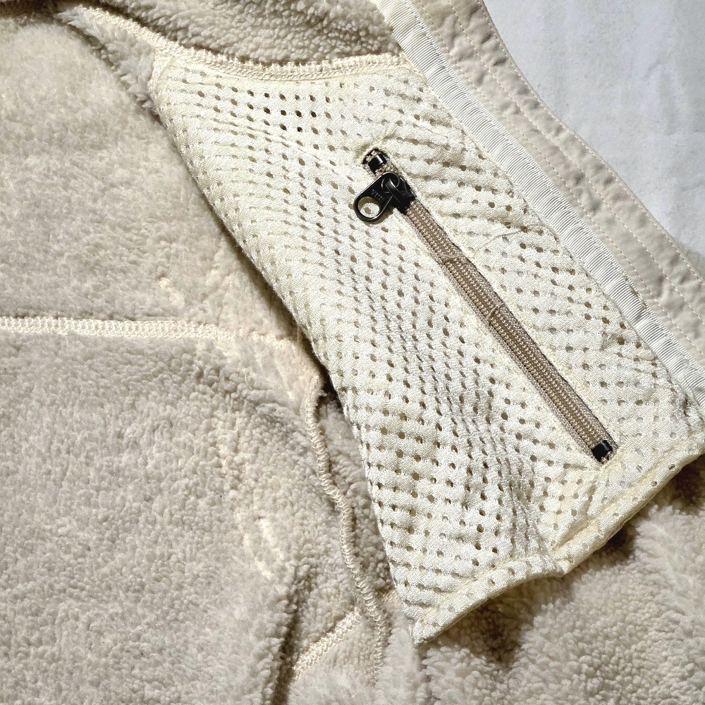 Patagonia Synchilla Full Zip Fleece Jacket Cream Ivory Women's M GUC Vintage - Picture 9 of 13